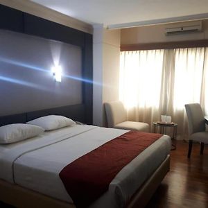 Mega Cikini Hotel